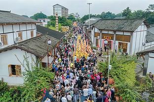 今年？哈登上一次首轮出局是被勇士淘汰 场均26.6分7.6助5.2失误